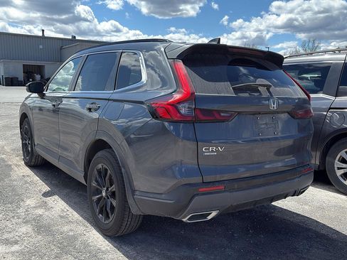 Used 2025 Honda CR-V Sport-L image 4