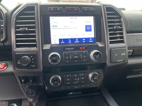 Certified 2021 Ford F250 Limited w/ FX4 Off-Road Package image 13