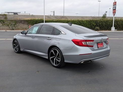 Used 2021 Honda Accord Sport image 11