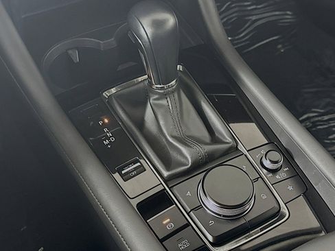 Used 2021 MAZDA MAZDA3 s image 7