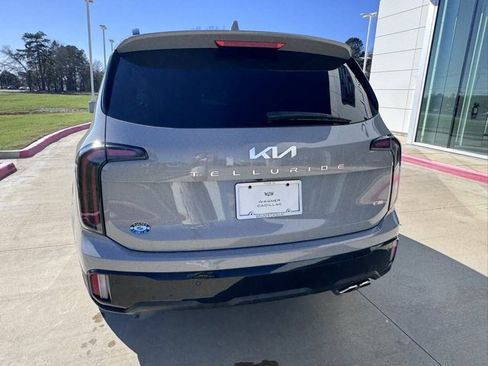 Used 2024 Kia Telluride EX X-Line image 4
