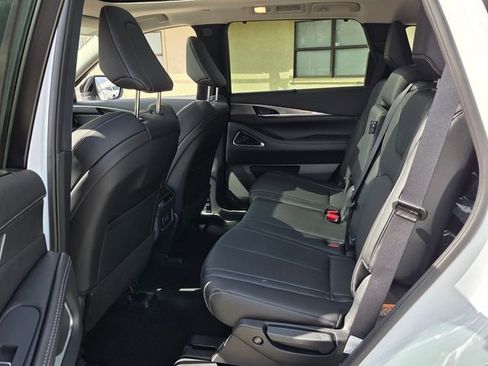 New 2026 INFINITI QX60 Luxe w/ Cargo Package image 13