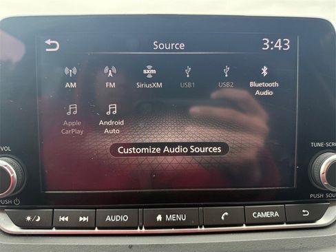 Used 2023 Nissan Rogue S image 30