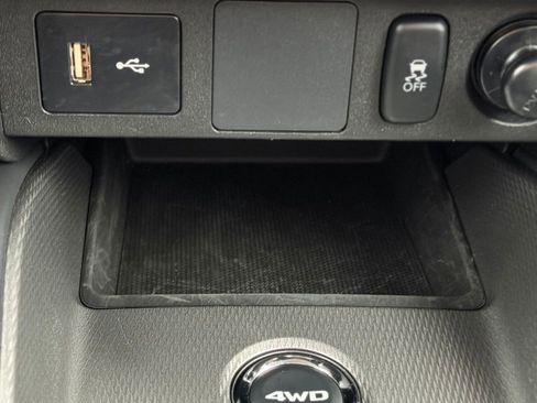 Used 2025 Mitsubishi Outlander Sport ES AWD/4WD image 16