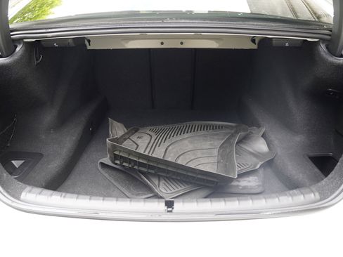 Used 2021 BMW 530i w/ M Sport Package RWD image 28