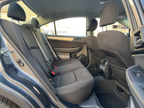 Used 2019 Subaru Legacy 2.5i Premium AWD/4WD image 39