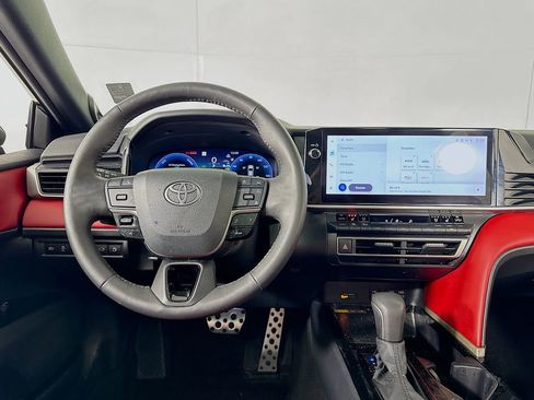 Used 2025 Toyota Camry XSE w/ Premium Package image 13