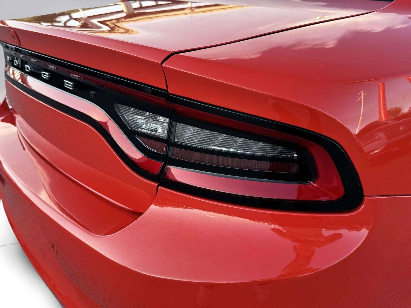 Used 2021 Dodge Charger SXT w/ Leather Interior Group RWD image 15