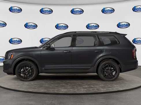 Used 2024 Kia Telluride EX X-Line AWD/4WD image 3