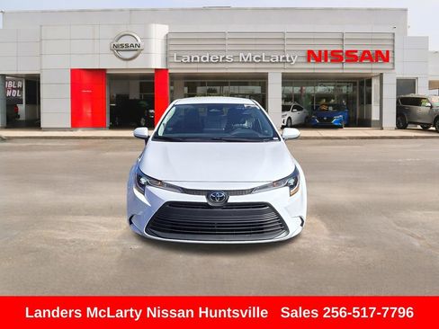 Used 2026 Toyota Corolla LE image 11