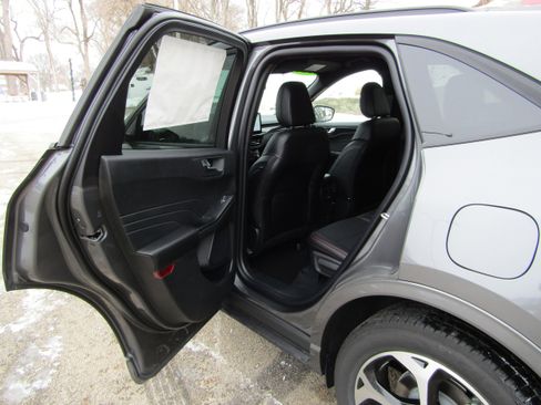 New 2025 Ford Escape ST-Line Elite image 15