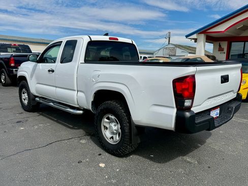 Used 2019 Toyota Tacoma SR RWD image 3