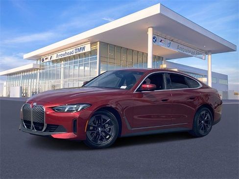 Used 2025 BMW i4 eDrive40 image 33