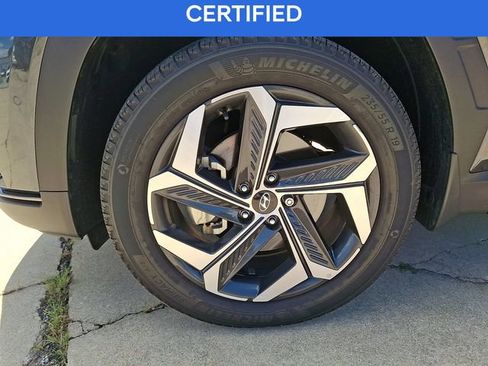 Certified 2023 Hyundai Tucson Limited AWD/4WD image 28