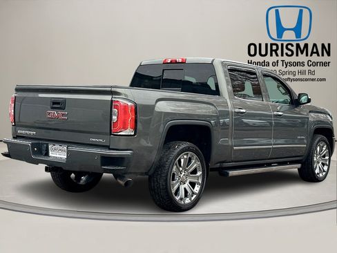 Used 2018 GMC Sierra 1500 Denali w/ Denali Ultimate Package image 3
