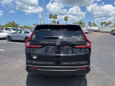 Certified 2026 Honda CR-V EX image 6