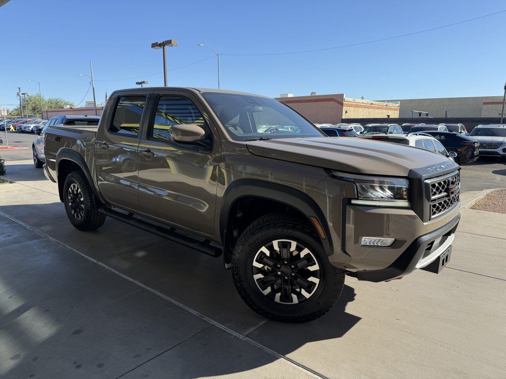 Used 2024 Nissan Frontier PRO-4X w/ Off-Road Protection Package AWD/4WD image 6