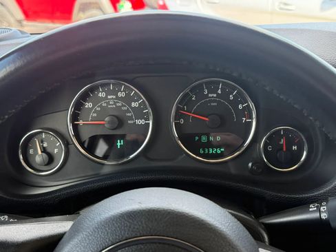 Used 2018 Jeep Wrangler Unlimited Sport S image 30