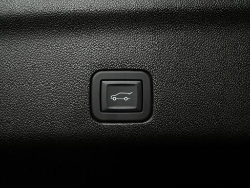 Used 2026 GMC Yukon XL AT4 Ultimate image 15