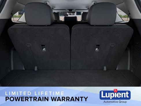 New 2026 Kia Sorento S image 24