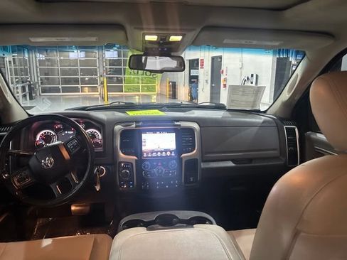 Used 2015 RAM 1500 Big Horn AWD/4WD image 35