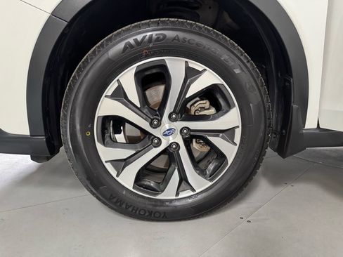 Used 2020 Subaru Outback Touring image 11