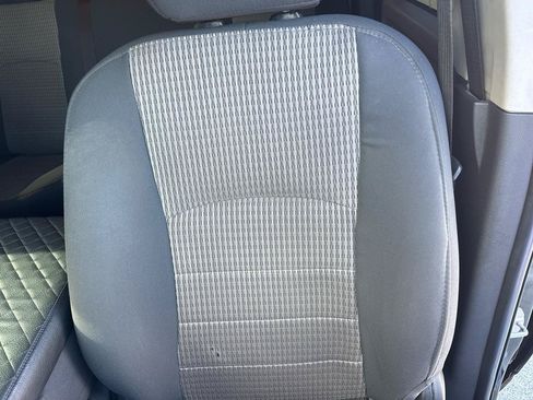 Used 2010 Dodge Ram 1500 Truck SLT RWD image 29