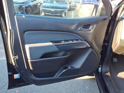 Certified 2022 Chevrolet Colorado Z71 w/ Safety Package image 10