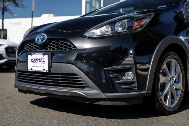 Used 2018 Toyota Prius C Four FWD image 9