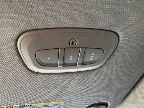 Used 2019 RAM 1500 Laramie AWD/4WD image 59