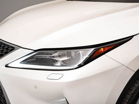 Certified 2022 Lexus RX 350L Premium w/ Premium Package AWD/4WD image 15