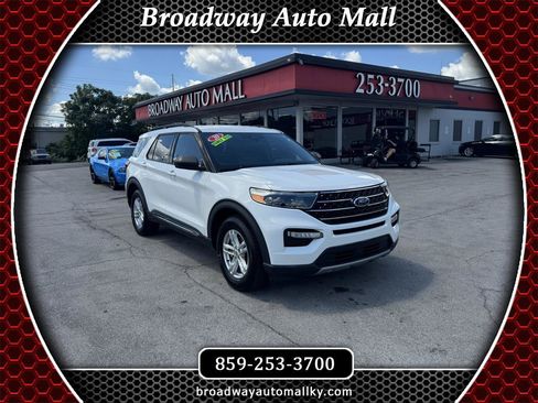 Used 2020 Ford Explorer XLT w/ Equipment Group 202A AWD/4WD image 1