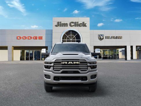 New 2026 RAM 2500 Laramie AWD/4WD image 6
