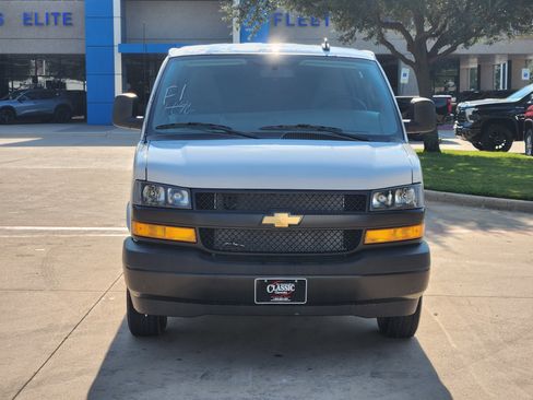 New 2025 Chevrolet Express 2500 Extended w/ Driver Convenience Package image 9