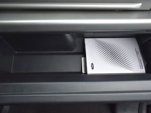 Used 2024 Ford Expedition XLT image 54