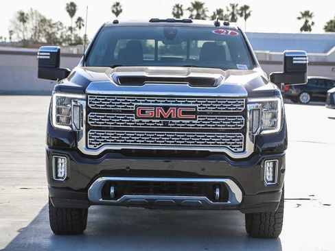 Used 2021 GMC Sierra 3500 Denali w/ Denali Ultimate Package image 2