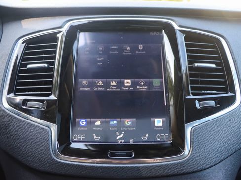 Used 2016 Volvo XC90 T6 Momentum w/ Momentum Plus Package AWD/4WD image 44