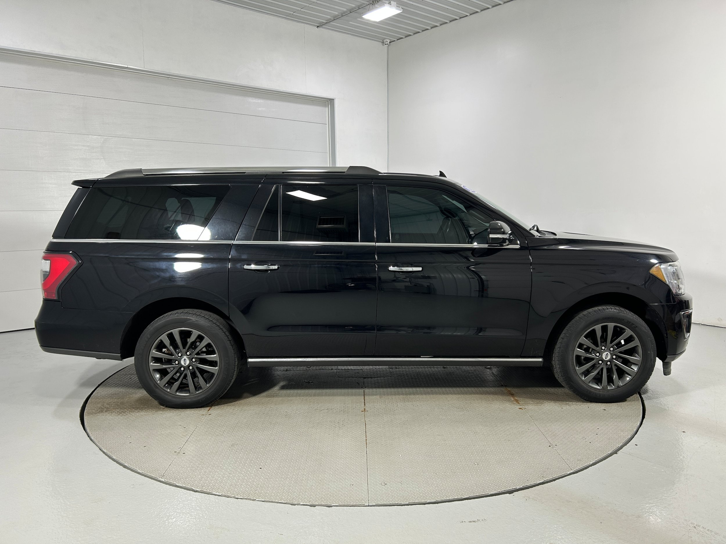 Used 2021 Ford Expedition Max Limited AWD/4WD image 42