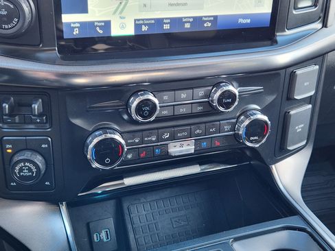 Used 2021 Ford F150 Platinum w/ Equipment Group 701A High image 17