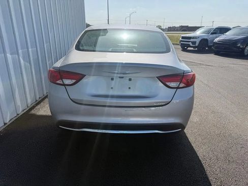 Used 2016 Chrysler 200 Limited FWD image 7