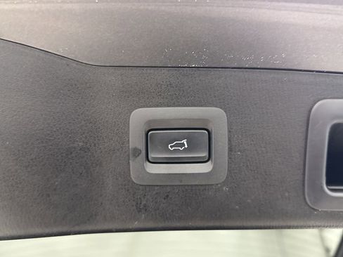 Used 2020 MAZDA CX-5 Touring image 16