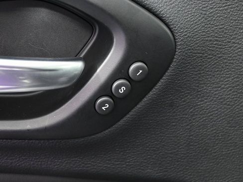 Used 2022 Jeep Cherokee Limited image 20