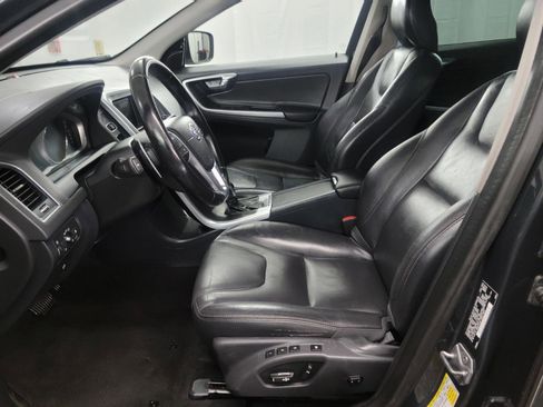 Used 2015 Volvo XC60 T6 w/ Proximity Package image 8