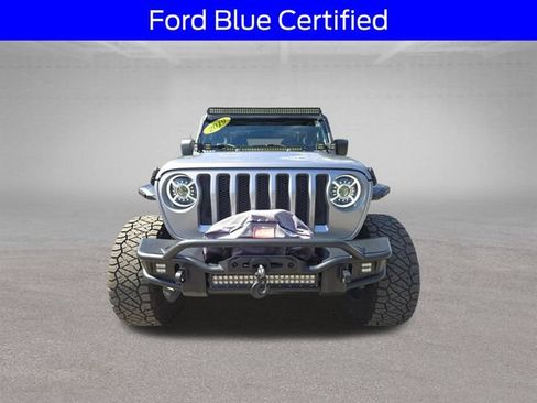 Used 2019 Jeep Wrangler Sport AWD/4WD image 2