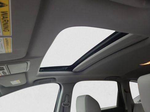 Used 2020 Honda CR-V Touring image 13