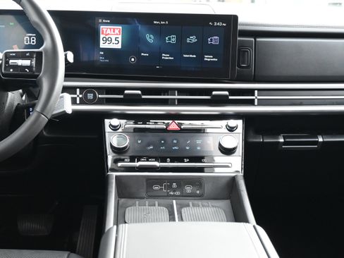 Used 2024 Hyundai Santa Fe SEL image 31