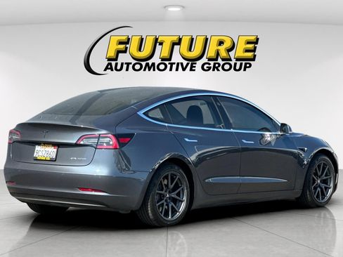 Used 2020 Tesla Model 3 Long Range AWD/4WD image 4