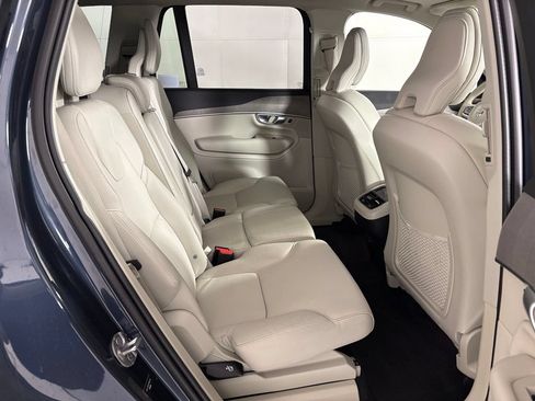 Used 2024 Volvo XC90 B5 Plus AWD/4WD image 41