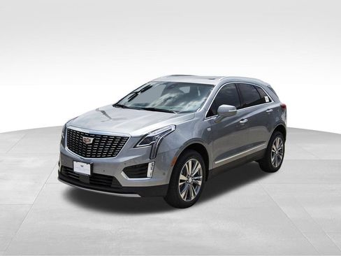 New 2026 Cadillac XT5 Premium Luxury w/ Driver Assist Package FWD image 2