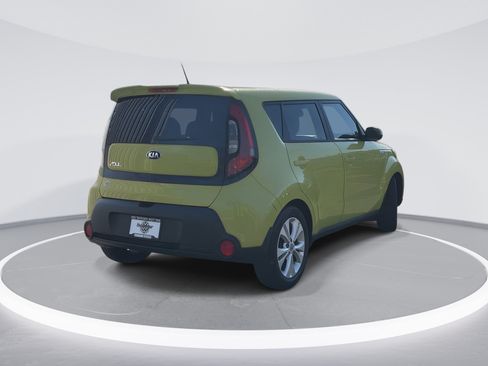 Used 2015 Kia Soul + w/ Primo Package FWD image 5